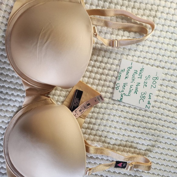 VS Bras lot of 2 - Picture 2 of 5